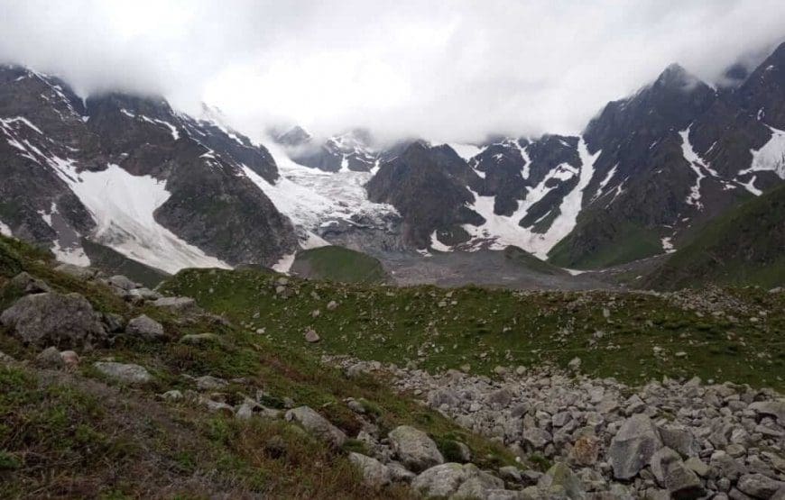 Beas Kund Trek Manali