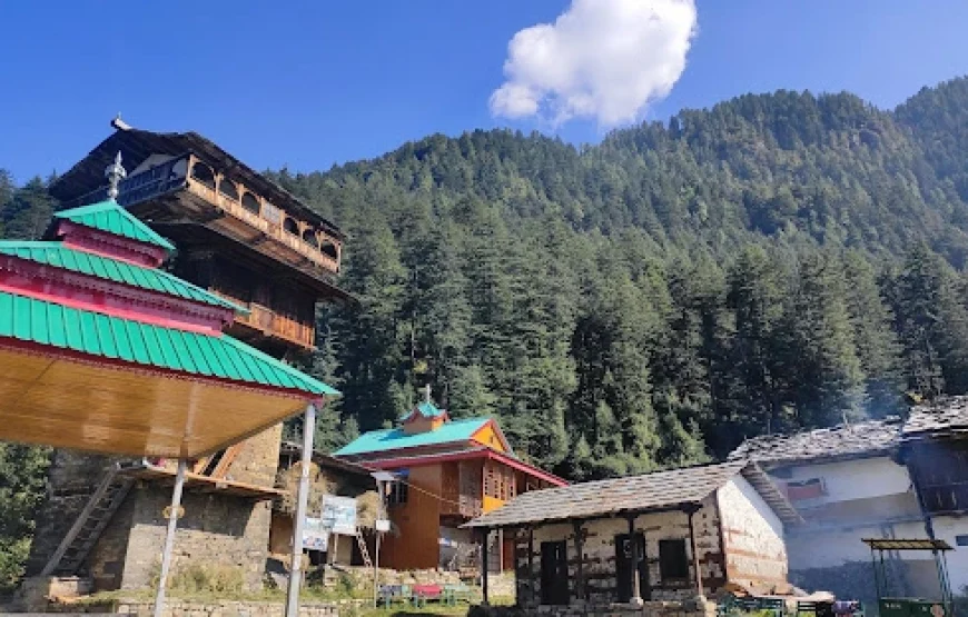 Chehni Kothi Trek