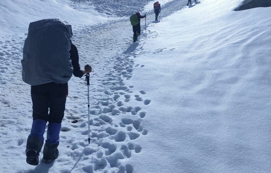 Hampta Valley Snow Trek