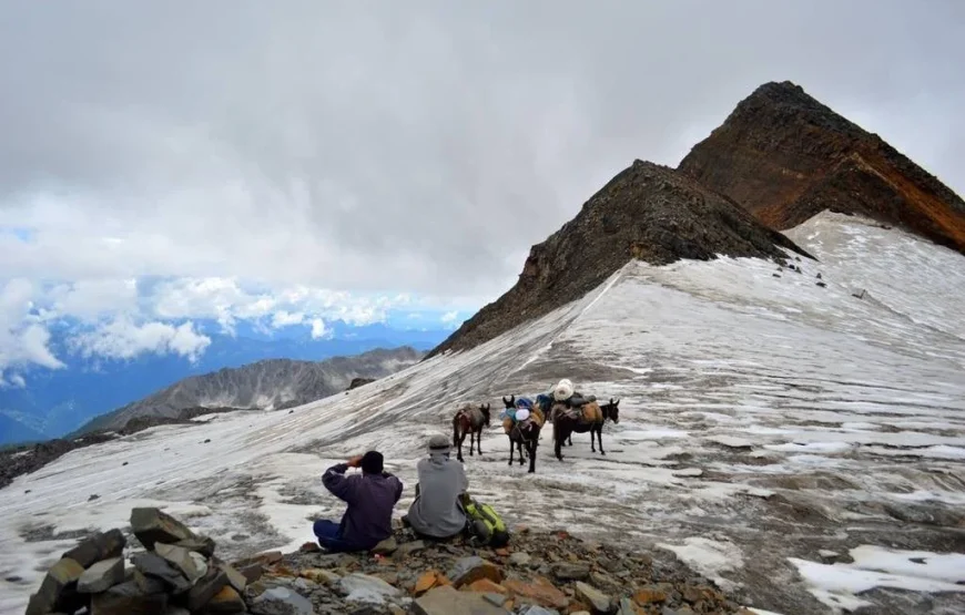 Kali Hani Pass Trek