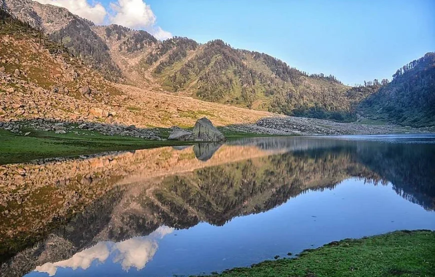 Kareri Lake Trek