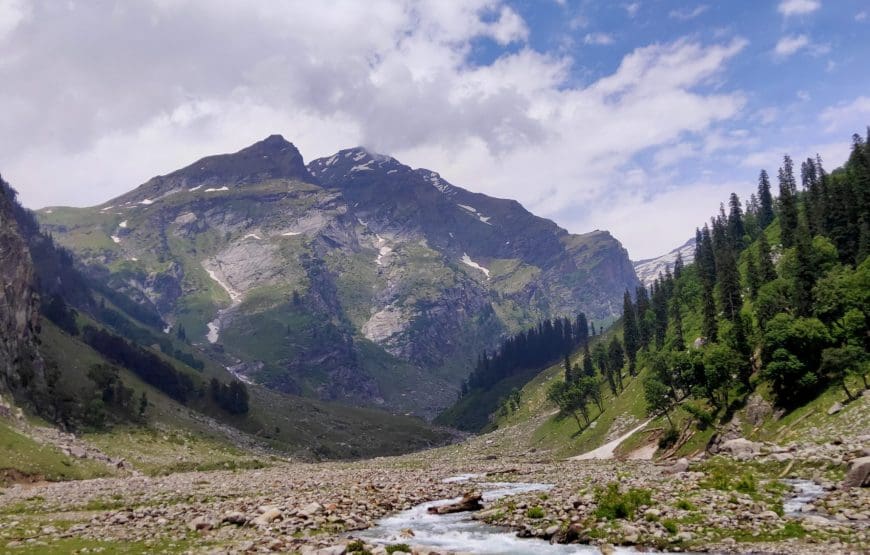 Kareri Lake Trek