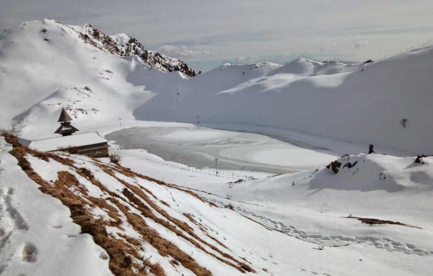 Prashar Lake Trek