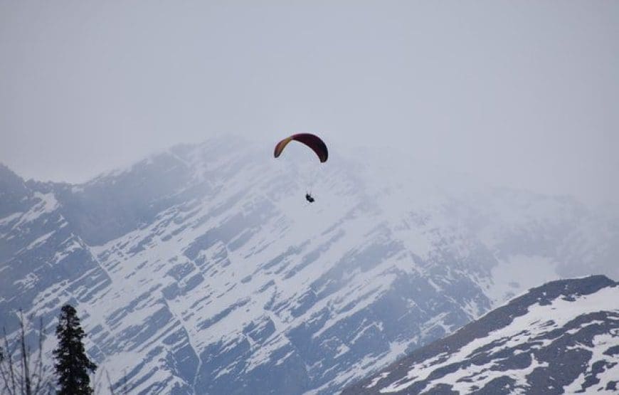 Paragliding In Manali