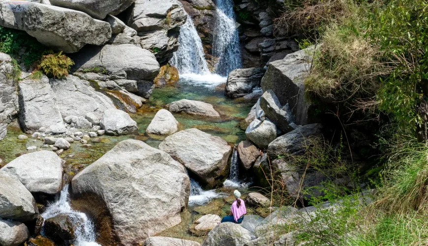 Gallu waterfall hike