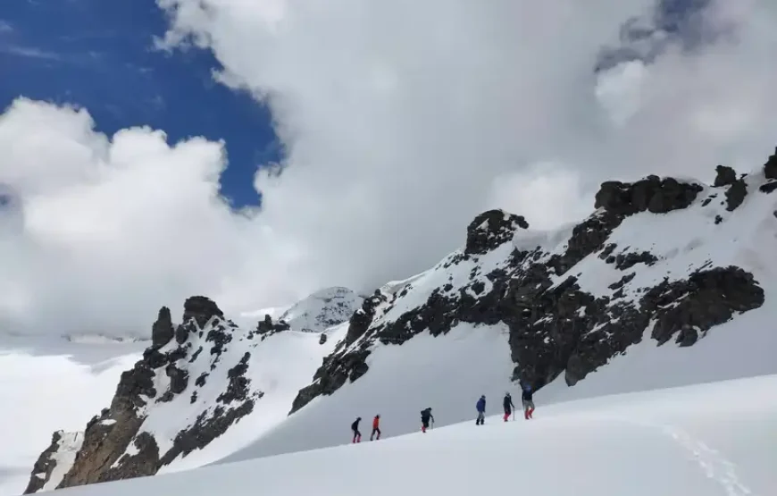 Mt Deo Tibba Expedition